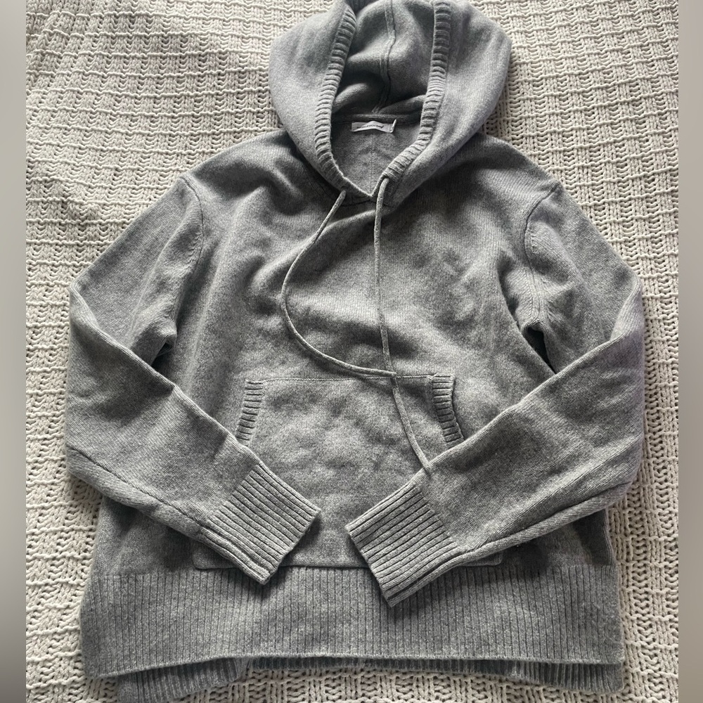 unsubscribed 🦛 cashmere pullover